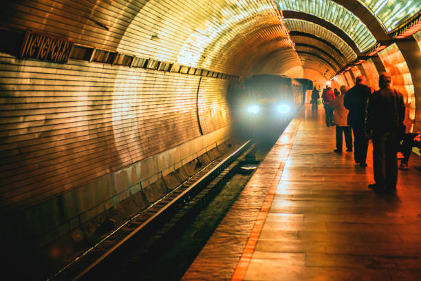 The subway in Kiev, the approaching train