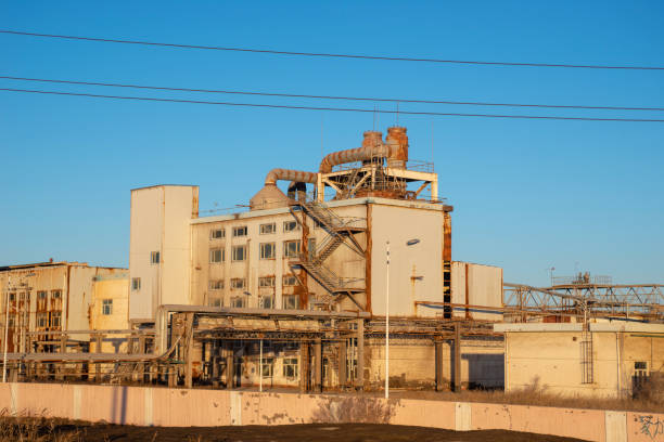 istock Abandoned old factory facade 1147506647