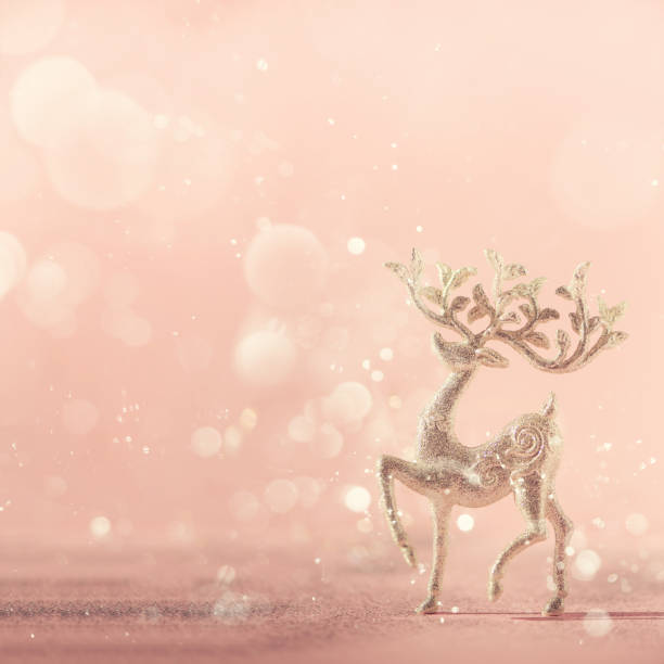 istock Silver glitter Christmas deer on pink background with lights bokeh, copy space. Greeting card for new year party. Festive holiday concept. Square crop 1147521160
