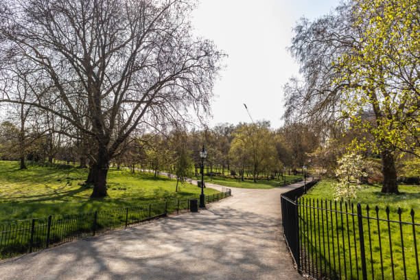 イギリス・ロンドンのハイド・パーク - london england park london hyde street ストックフォトと画像