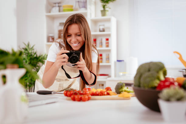 istock Attractive Blogger Girl 1147581426
