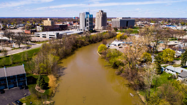istock Downtown Mount Clemens, Michigan 1147595090