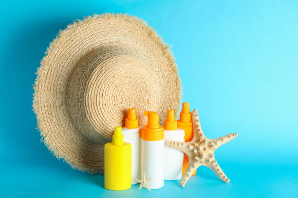 istock Summer vacation accessories on color background, space for text. Safe tan 1147596234