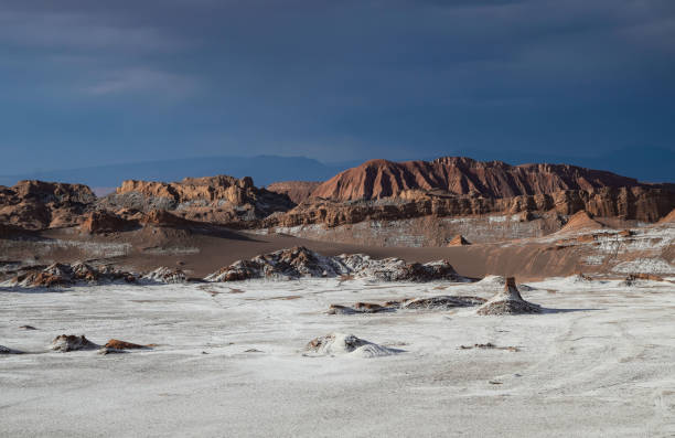 istock The Valley of the Moon (Chile) 1147597413