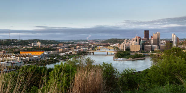 istock Panoramic view of Pittsburgh 1147609755