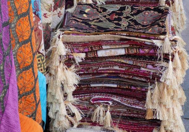 istock Colorful cloth - blankets, table cloths and pillowcases on the bazaar 1147630425