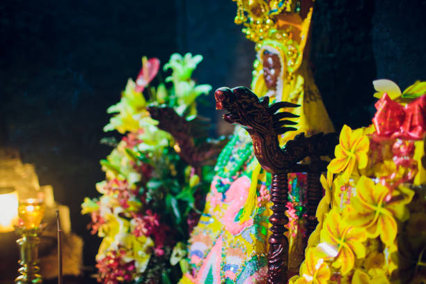 istock Altar feet standing Buddha in Buddhist temple 1147666479
