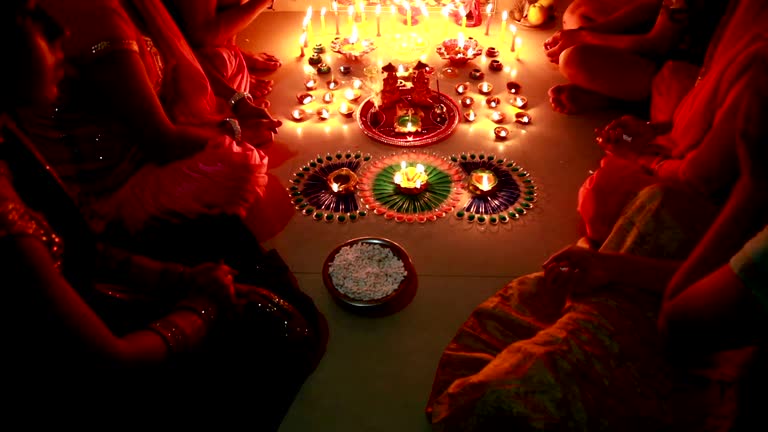 331 Navratri Stock Videos and Royalty-Free Footage - iStock | Navratri dance, Happy navratri, Navratri festival 331 Navratri Stock Videos and Royalty-Free Footage - iStock | Navratri dance, Happy navratri, Navratri festival