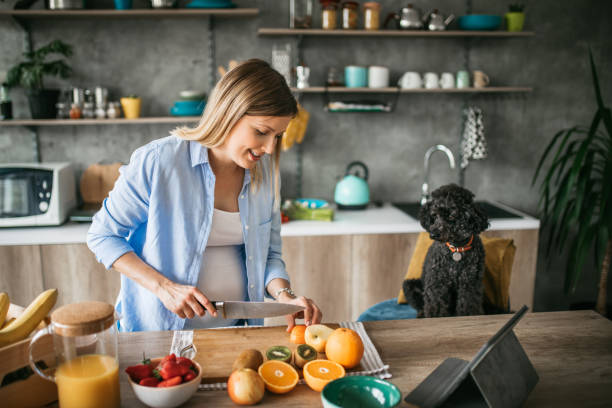 istock He also wants some healthy food 1147774190