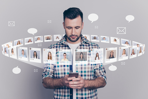 Relazioni online e consenso