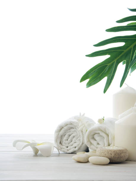 istock Spa concept with jasmine flowers on a white wooden background 1147796713