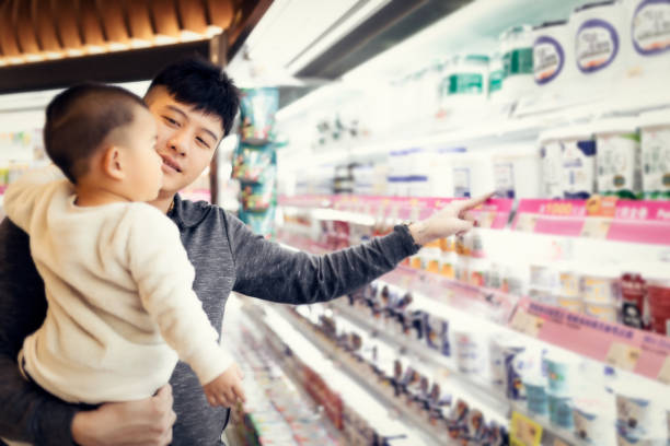 istock Dad takes his baby grocery shopping 1147805596