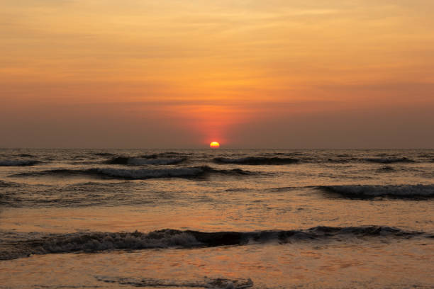 istock Landscape magnificent sunset on the ocean 1147826001