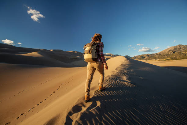 istock A tourist traveled through the desert 1147828740