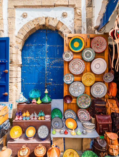 Souvenir market Souvenir market in old Medina of Essaouira, Morocco fez morocco stock pictures, royalty-free photos & images