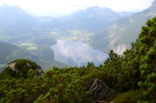 istock View of Lake Altaussee 1147862166
