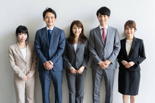 portrait of asian business group standing - women business men beautiful imagens e fotografias de stock