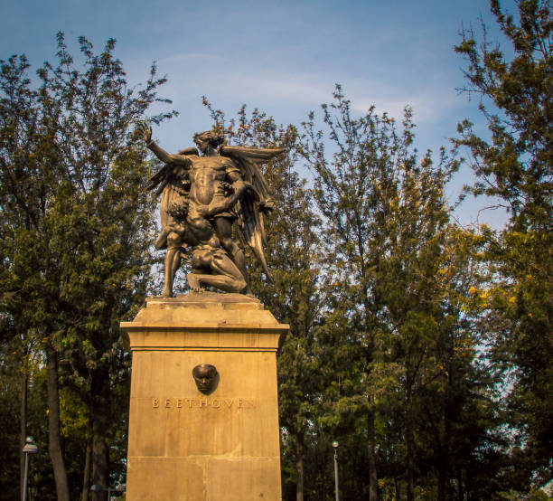 istock Statue in a park in Mexico City 1147887651