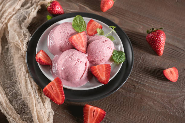 istock Fruit strawberry sorbet with fresh berries 1147910703