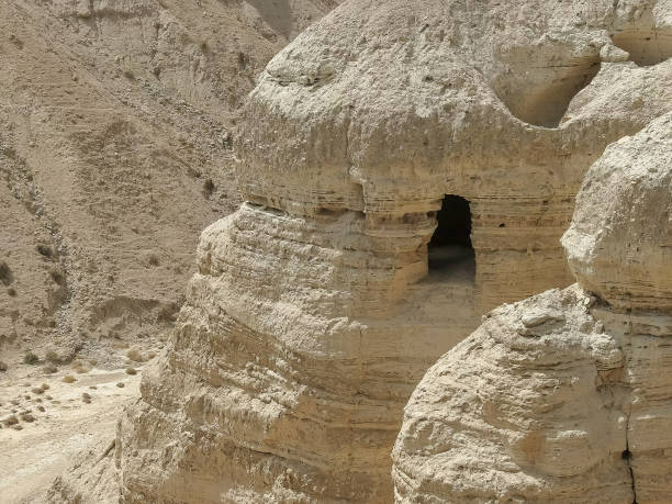 view of cave 4Q at qumran in israel view of cave 4Q at qumran in israel that contained the most dead sea scrolls dead sea scrolls stock pictures, royalty-free photos & images