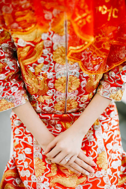 istock Asian bride waiting for the bridegroom on wedding day 1147923478