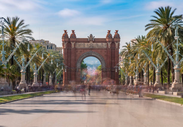 istock Triumphal Arc of Barcelona 1147963452