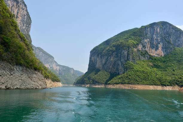 istock mountains on both sides of the river 1147972423
