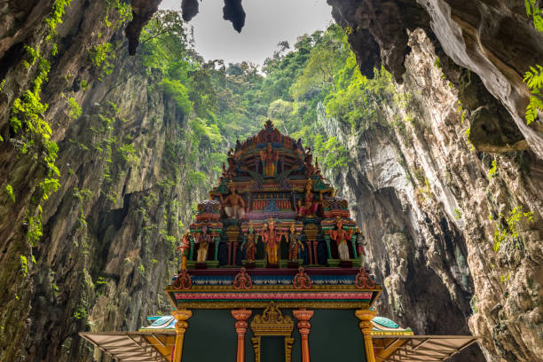 istock Shrine in the Batu Caves, Malaysia 1147983899