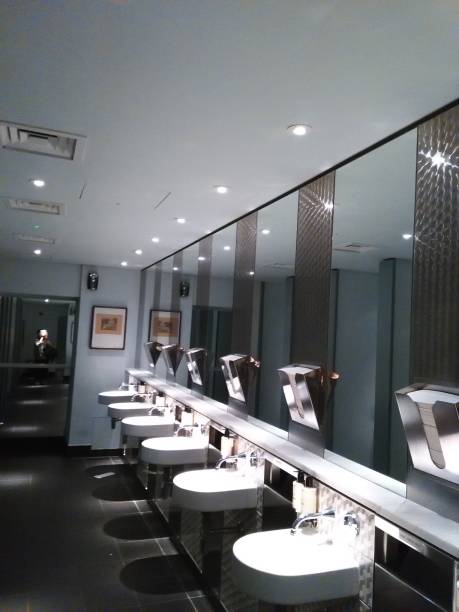 istock Design toilet in London 1147984835
