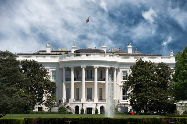 istock White House in Washington DC 1147999102
