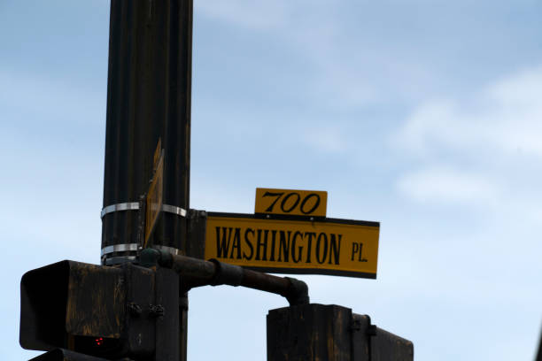istock washington monument in baltimore maryland 1147999287