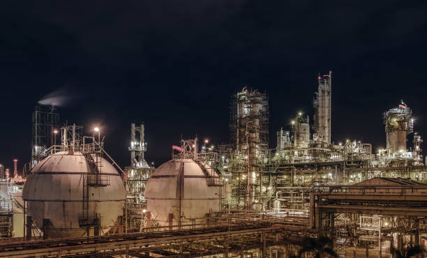 istock Petrochemical plant 1148012087