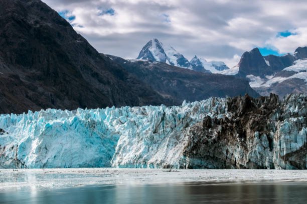istock Glacier in Glacier Bay National Park, Alaska 1148018169