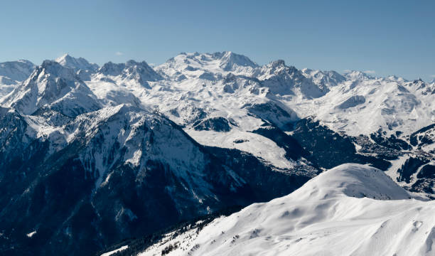 istock Panorama towards Courchevel from La Plagne 1148018357