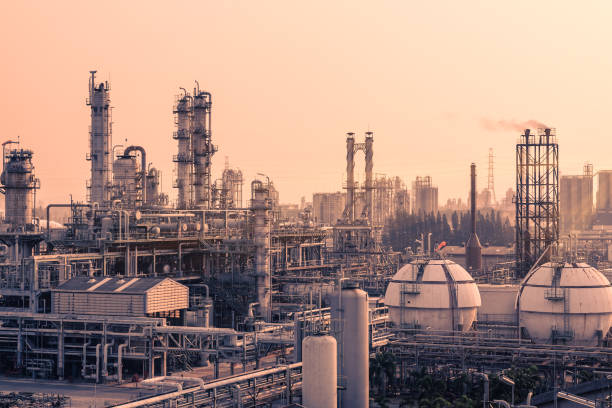 istock Manufacturing petroleum industry 1148022092