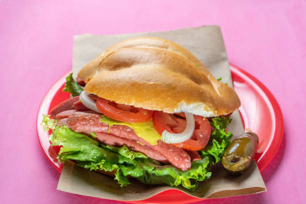 istock Mexican sausage sandwich 
