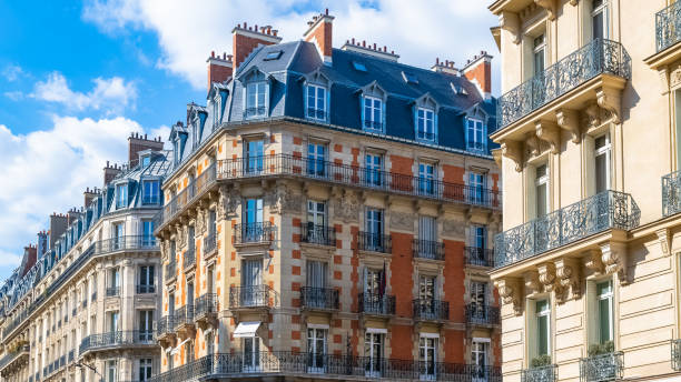 Paris, beautiful building Paris, beautiful building, typical parisian facade old building stock pictures, royalty-free photos & images