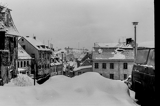 Annaberg, GDR, January 1981 - Deep snowy roads in wintery Annaberg in the Erzgebirge in the GDR.