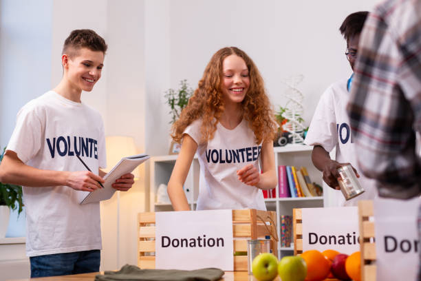 istock Volunteers gathering items for donation to people in need 1148048201