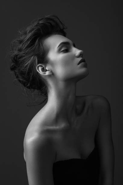 istock Beautiful woman 1148054588