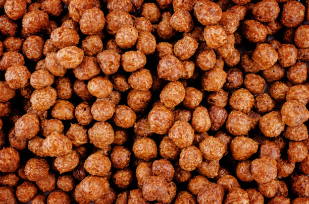 istock Breakfast crunchy chocolate balls 1148058223