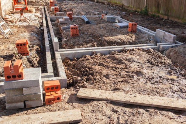 istock Foundation work of the house 1148078690
