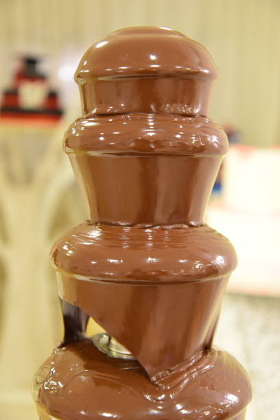 istock Hot chocolate fountain 1148176610