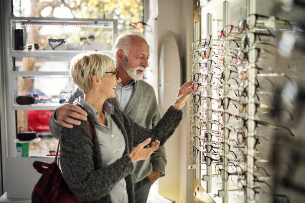 istock Senior couple shopping for eyeglasses 1148201420