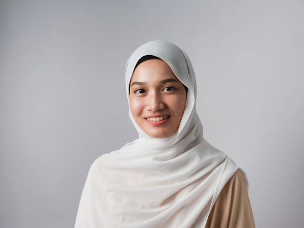 one girl smile in studio shot - hijab imagens e fotografias de stock