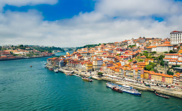 Porto Ribeira Waterfront | Free Stock Image - Barnimages