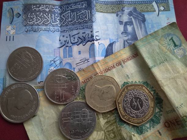 Jordan money coins and banknotes of Jordanian dinar dinar stock pictures, royalty-free photos & images