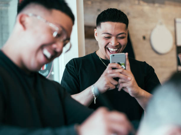 istock English style barber shop action 1148260295