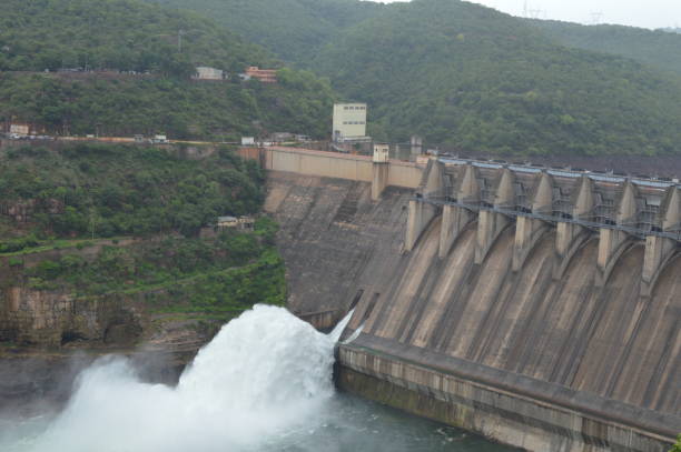 istock Srisailam dam, Andhra Pradesh, India 1148344293
