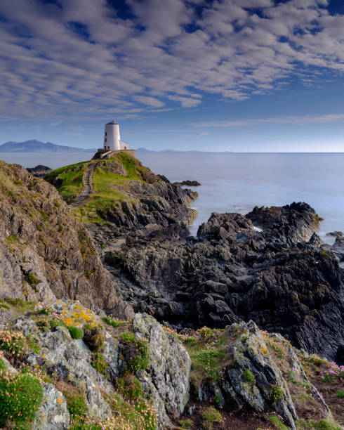 istock Evening light on Twr Mawr Light House on Llanddwyn Island, Anglesey, UK 1148365601